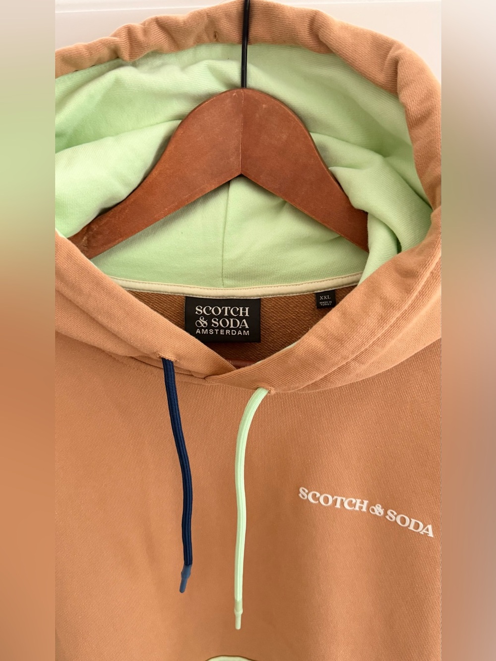 Scotch & Soda Men's Colorblock Brown Hoodie with Mint Pocket - Picture 2 of 7